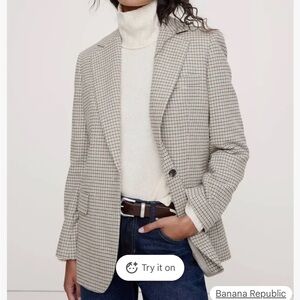 Banana Republic Women's Boyfriend Italian Flannel Blazer